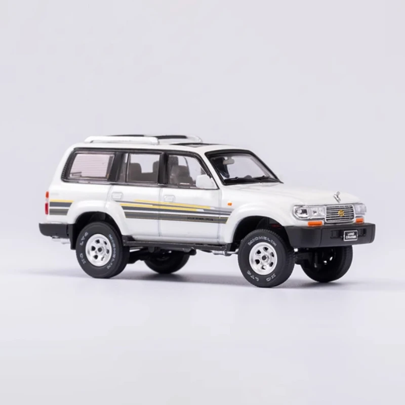 

KengFai 1:64 Scale TYT LC80 SUV Alloy Simulation Metal Car Model Static Collection Decorated Holiday Gifts Toys Souvenir Gift