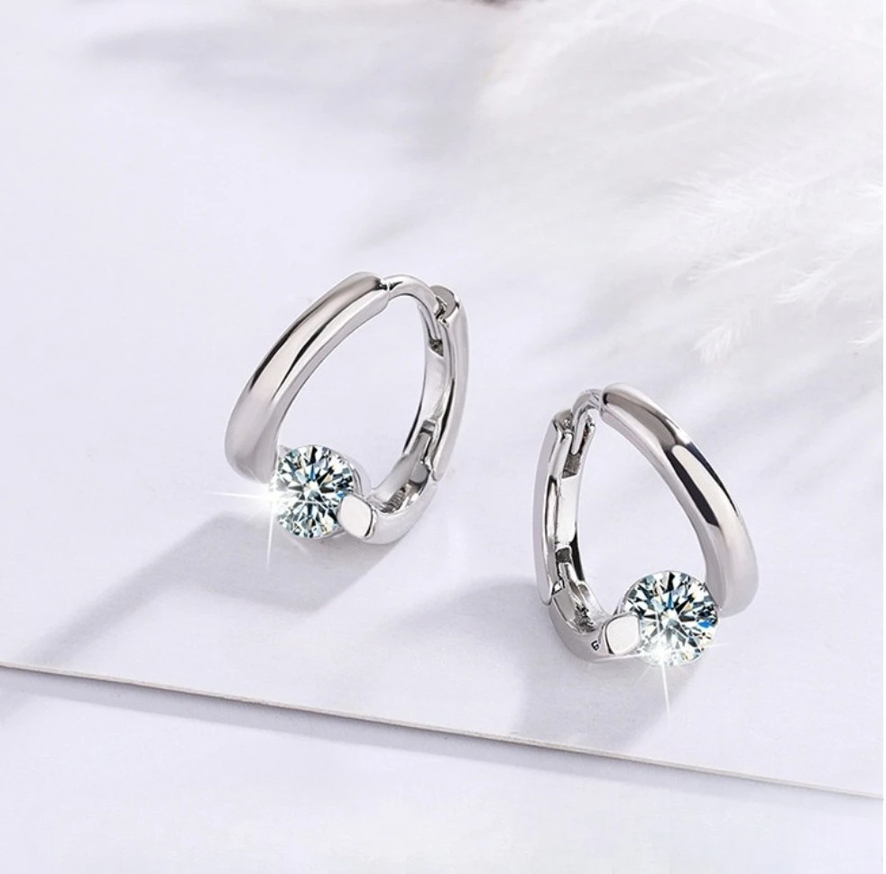 Neue Ohrringe aus 925er Sterlingsilber mit 5A-Zirkonia für Damen, Hochzeitsschmuck, klassische Damenaccessoires, Geburtstagsgeschenk, modisches Accessoire für Partys.