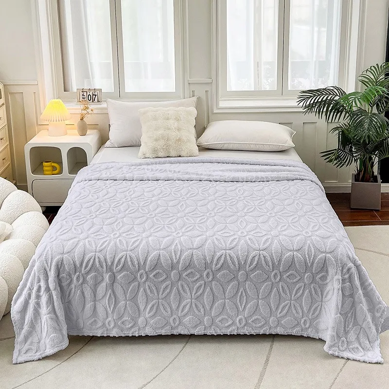 

Winter Thermal Flannel Sunflower Throw Blanket - All-Season Soft Couch & Nap Cover for Home, Office, and Air Conditioning Use