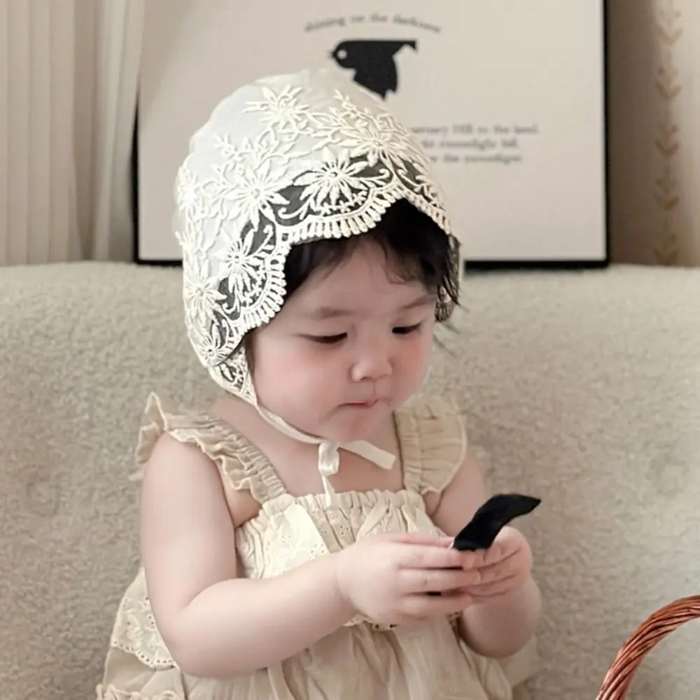 

Ins вышивка детская кружевная шапка с белым цветком детская кружевная шапка дышащая шапка принцессы для девочек реквизит для фотосъемки