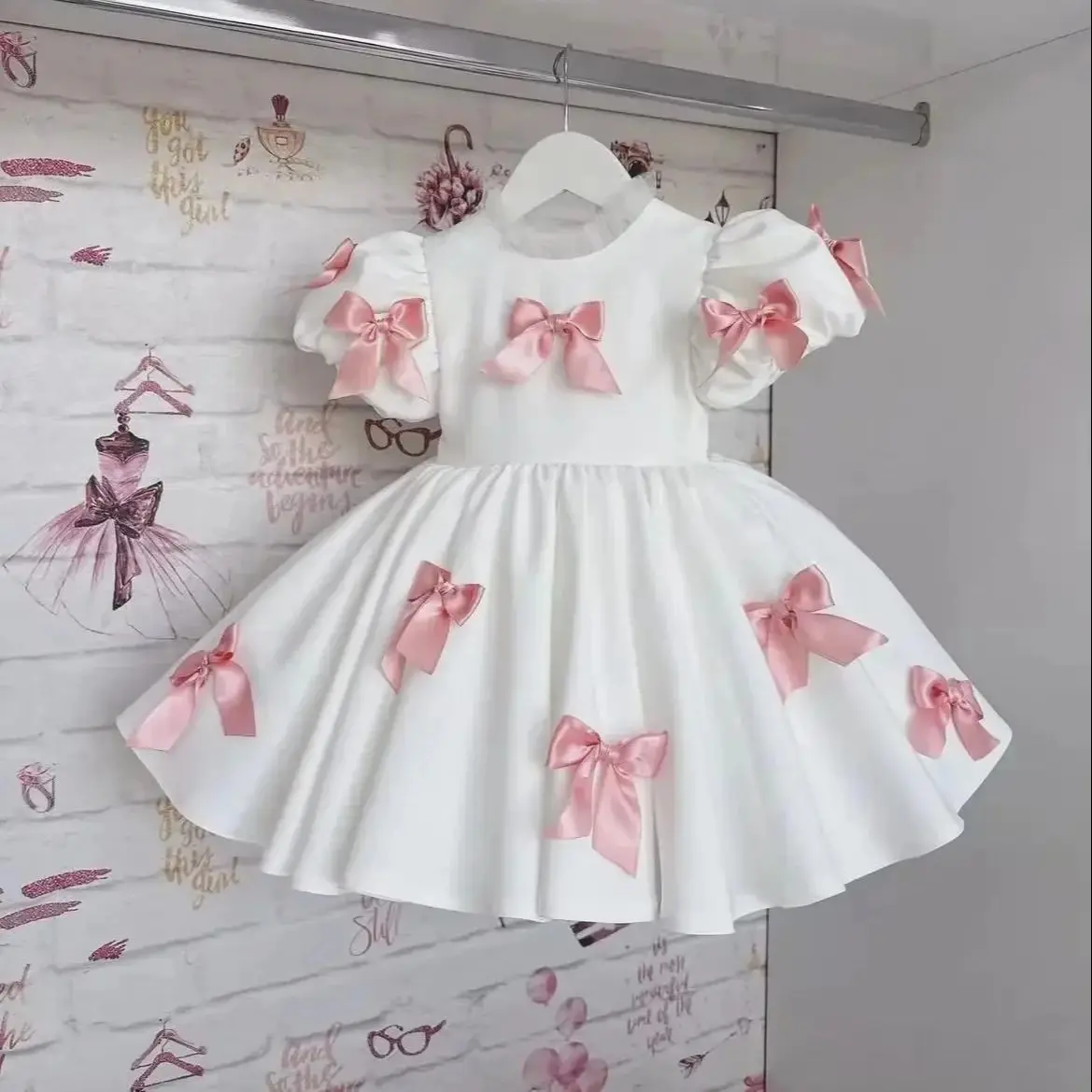 결혼식을위한 흰색 꽃 소녀 드레스 핑크 보우 우아한 생일 파티 가운 맞춤형 첫 성찬식 드레스