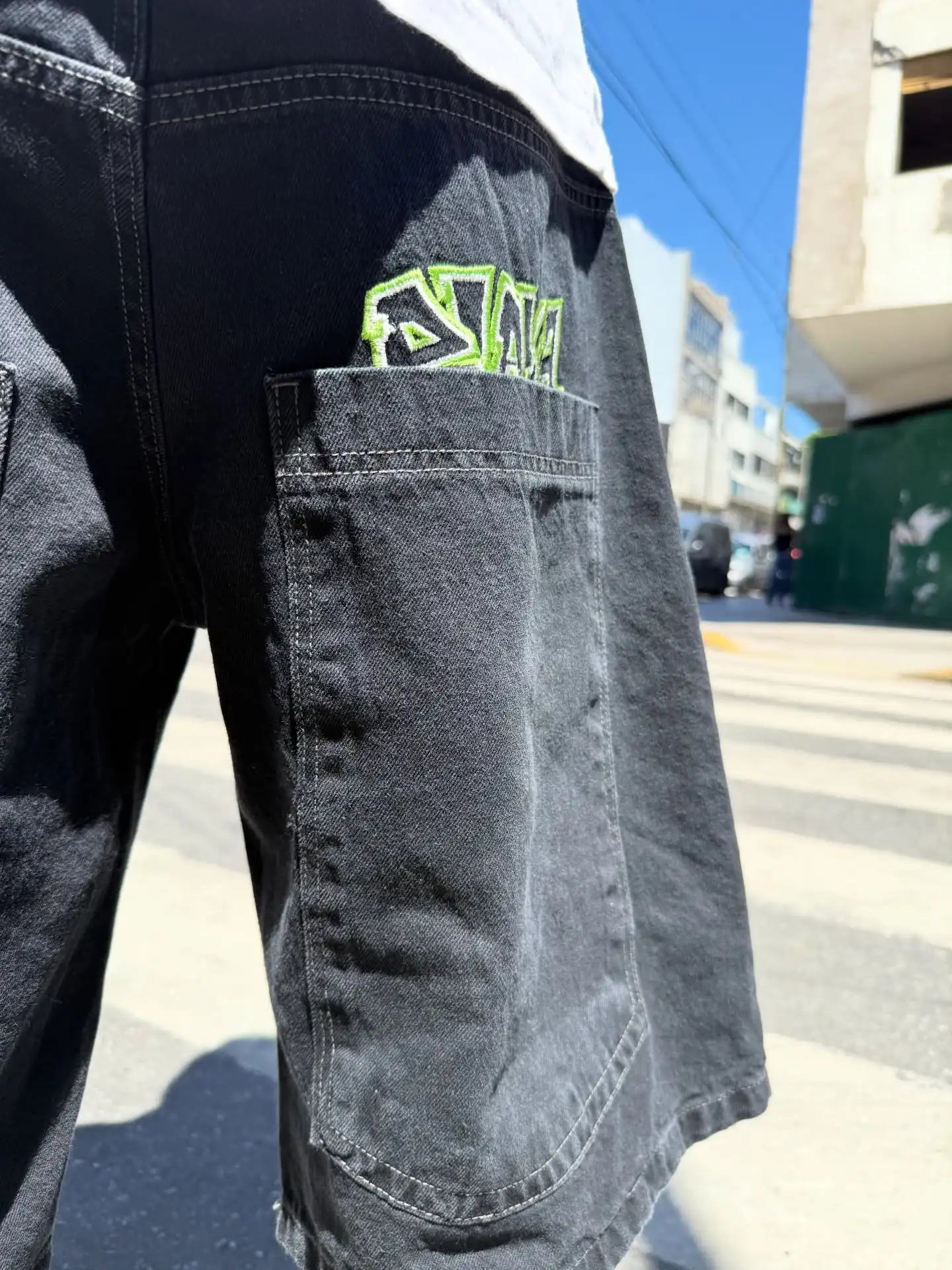 Y2K Green Skull Denim Short Jeans Men Gothic Heavy Industry Women Hip Hop Streetwear Loose Camo Denim Fitness Casual Shorts view 4