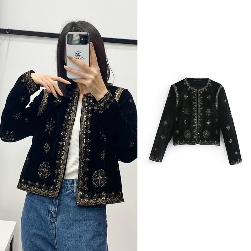 

Новые женские куртки весна 2026: модные, вышитые, приталенные, теплые, шикарные, молодежные, уличные, праздничные, с длинным рукавом