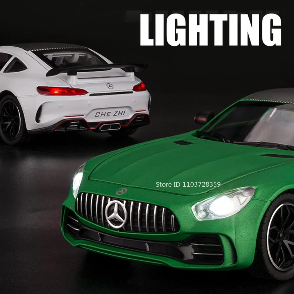 1:24 Scale GTR Miniature Sports Car Toy Model Alloy Diecast Supercars Sound Light Doors Opened Pull Back Festival Gifts for Kids