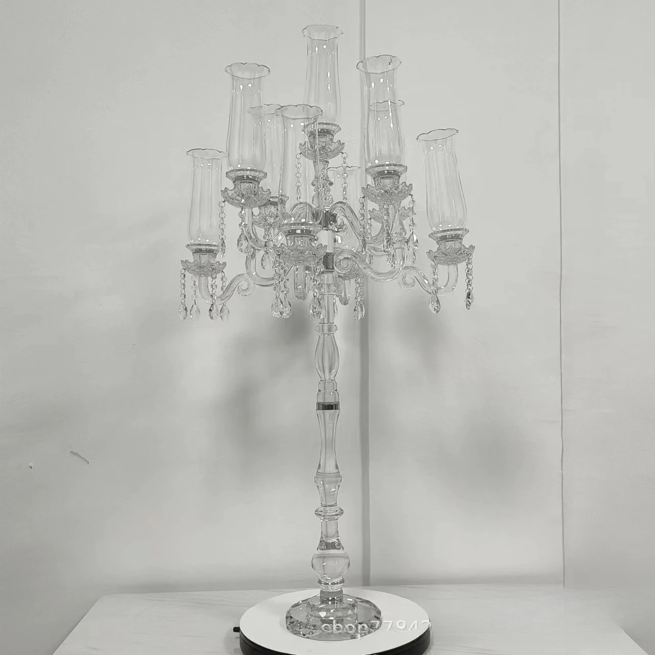 

9. европейские хрустальные подсвечники, ветрозащитные подсвечники с несколькими головками для свадеб и свадеб.