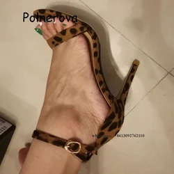 Sandali con stampa leopardata cintura con una parola scarpe da donna tacchi alti sottili cinturino anteriore estate Casual Sexy Open Toe All-Match scarpe da donna