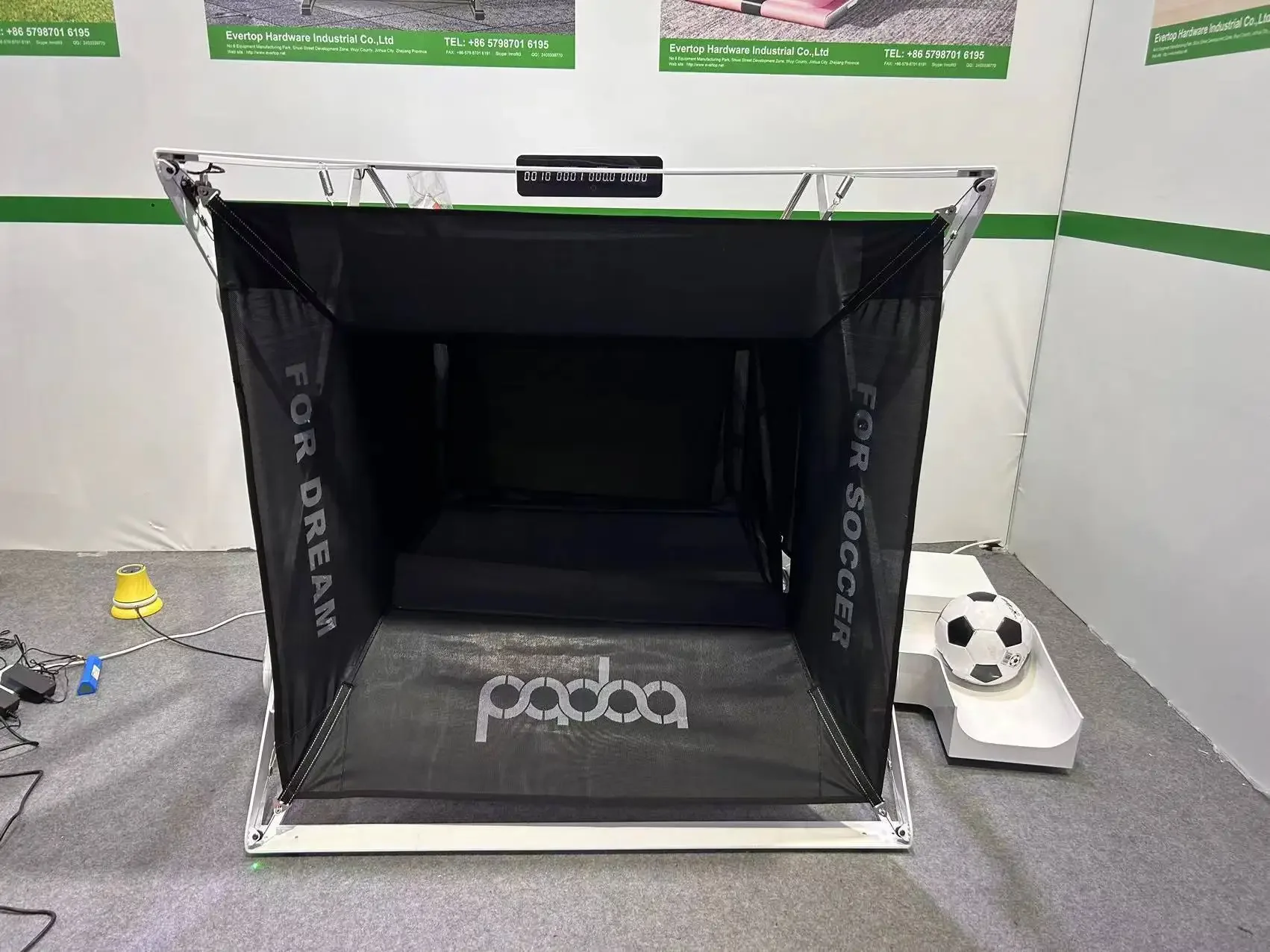 เครื่องฝึกซ้อมฟุตบอล Agility Gate ขายส่งอุปกรณ์การเรียน เครื่องยิงฟุตบอลอัตโนมัติ อุปกรณ์ฟุตบอล