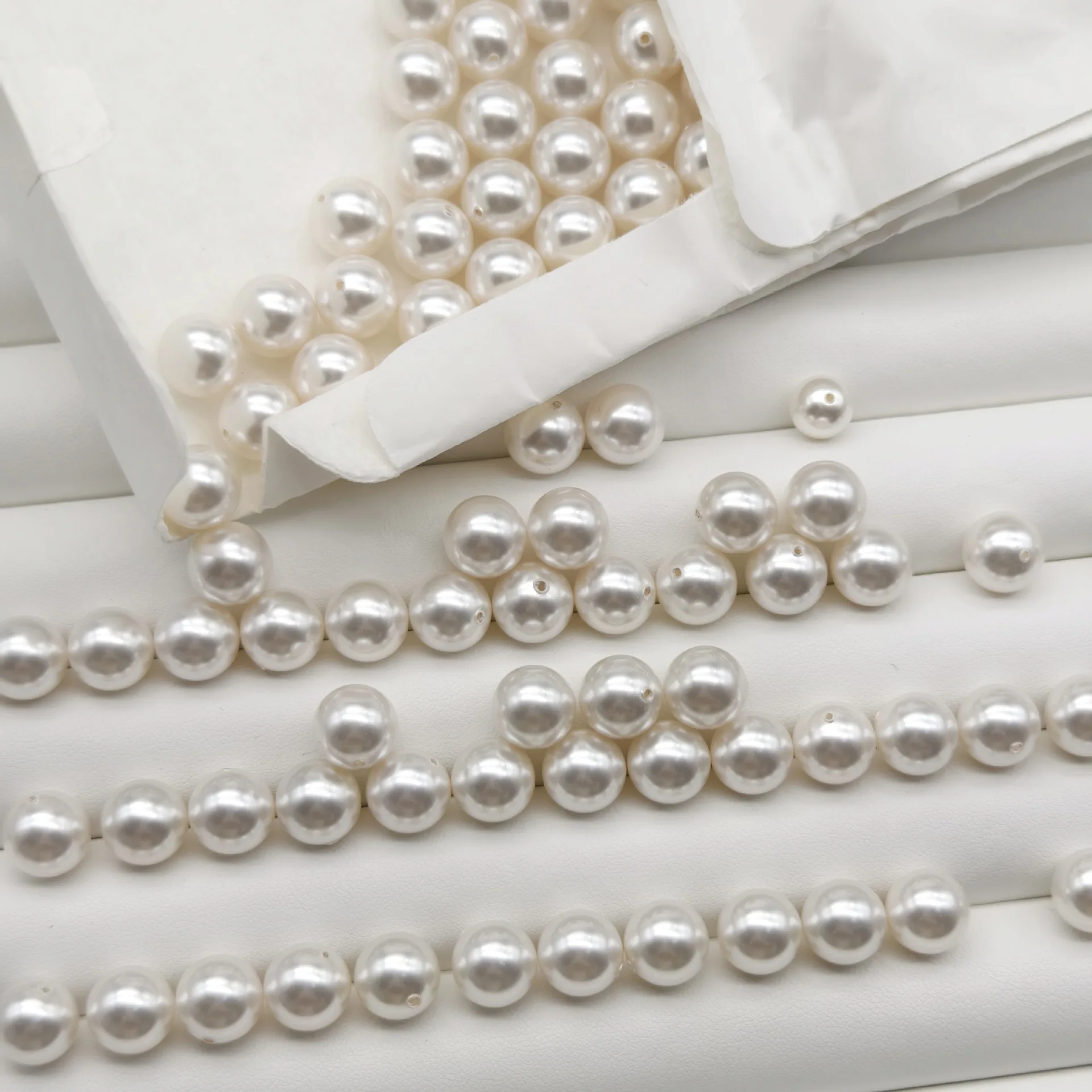 (1 Piece) 5818 Half-Hole Pearl Original Crystal from Austria Round Beads for DIY Earrings Necklace Jewelry Making Nail Art