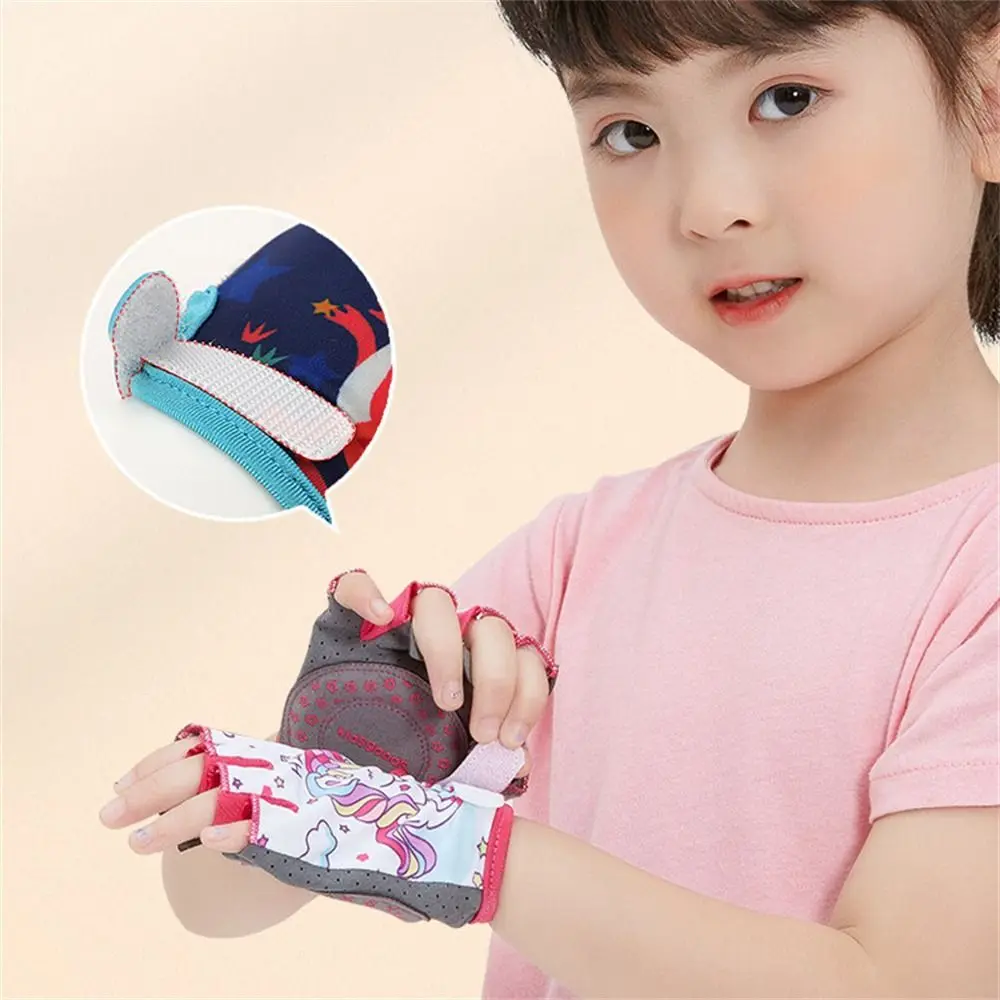 

Absorption Skate Boys and Girls Mountain Bike Children Half Finger Gloves Bicycle Gloves Cycling Gloves Sports Gloves