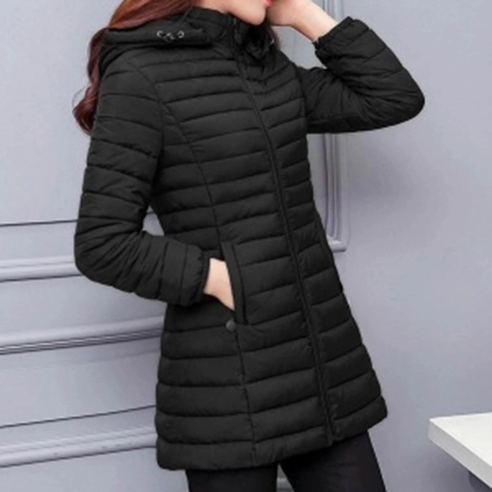 Women's Slim Fit Down Coat Winter Long Sleeve Warm Zip Up Jacket Suitable for Friends Gathering Wear