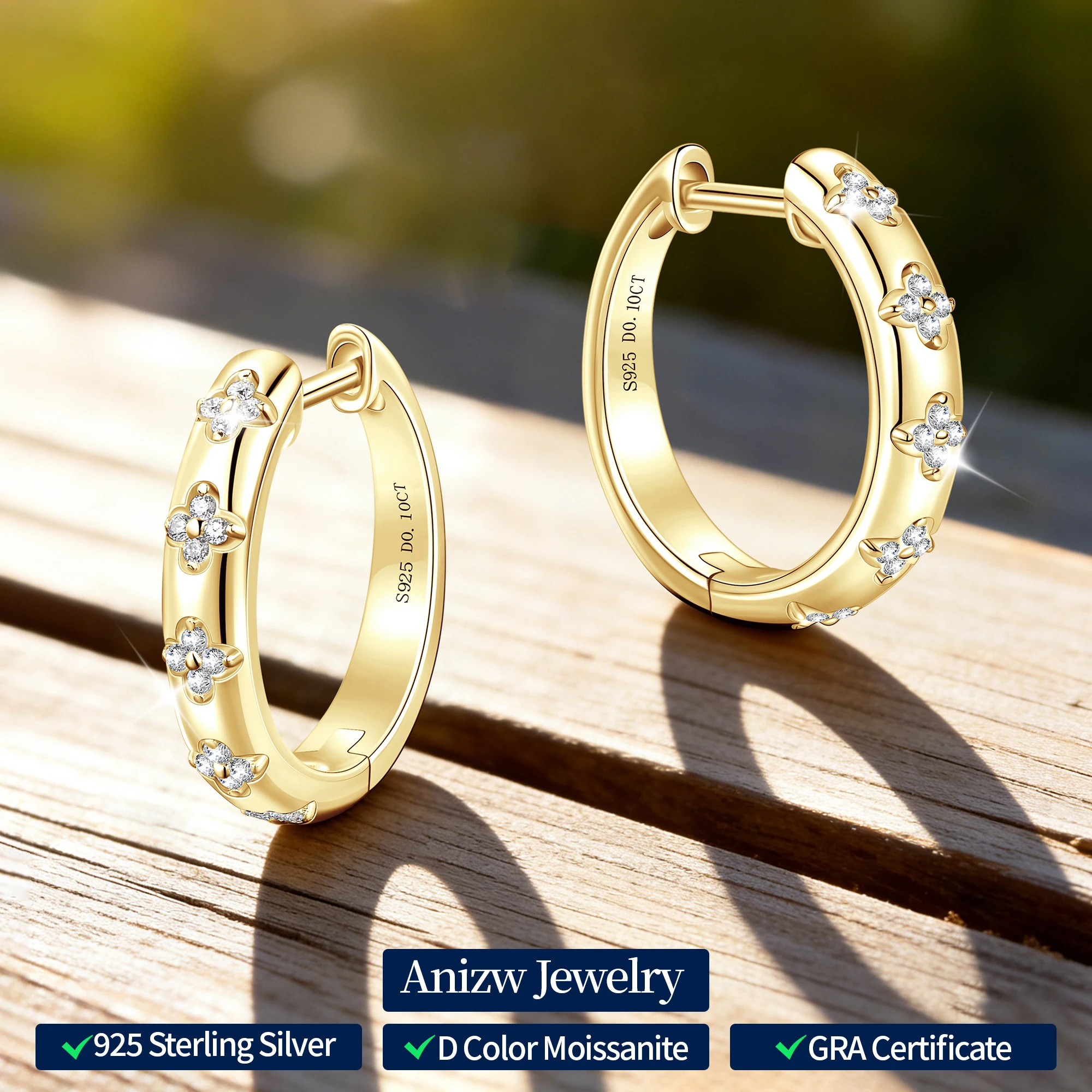 

Anziw Exquisite Clover Flower 925 Silver Hoops Earrings 1.0mm D Moissanite Earrings for Women Valentine's Day Gifts Fine Jewelry