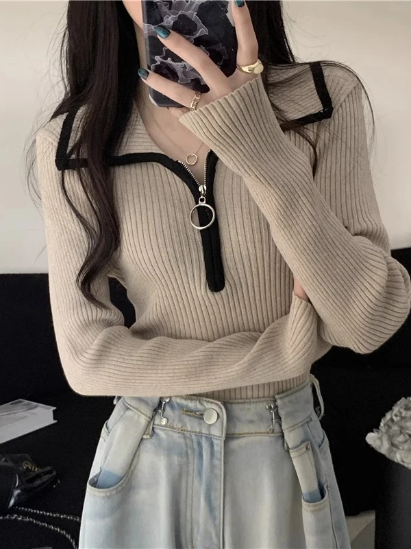 Stylish Neck Knitwear Zipper Design Women's Base Layer Shirt Trendy Inner Wear Spring Autumn Season Casual Fit Sweater