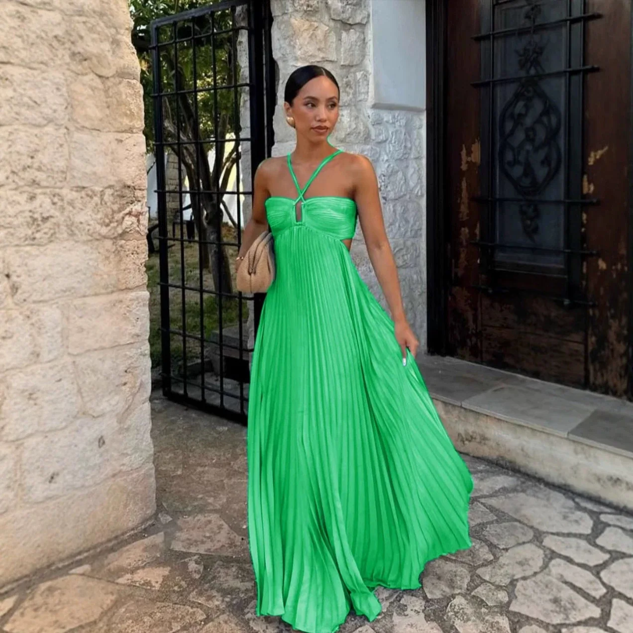 

2026 Summer Solid Color Pleated Tube Top Dress Sleeveless Spaghetti Strap Midi Dress Elegant Slim Fit Party Club Vacation Women
