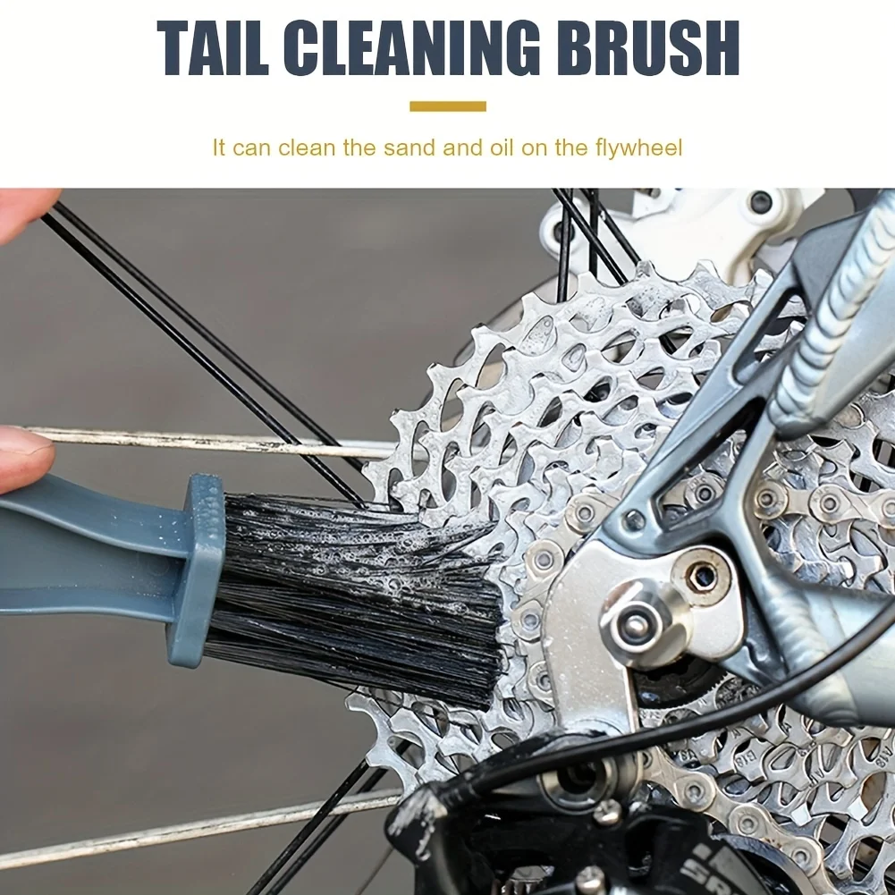 Premium Bike Chain Cleaning Brush - Effortlessly Remove Dirt and Grime from Your Bike Chain