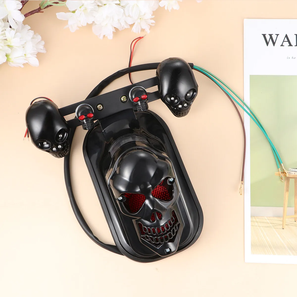 

Motorcycle Rear Light with Turn Signal Taillight Brake Lamp Style Modified Blinker Indicator for Motorbike