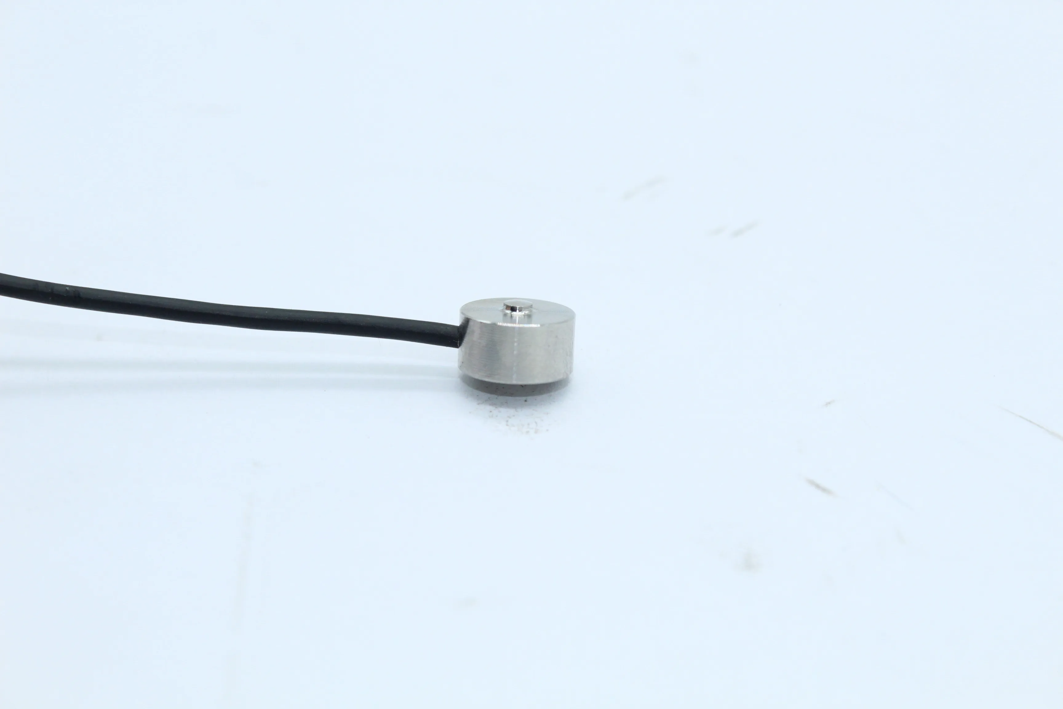 Mini Compression Force Sensor 8mm Load Cell for Limited Force Measurement