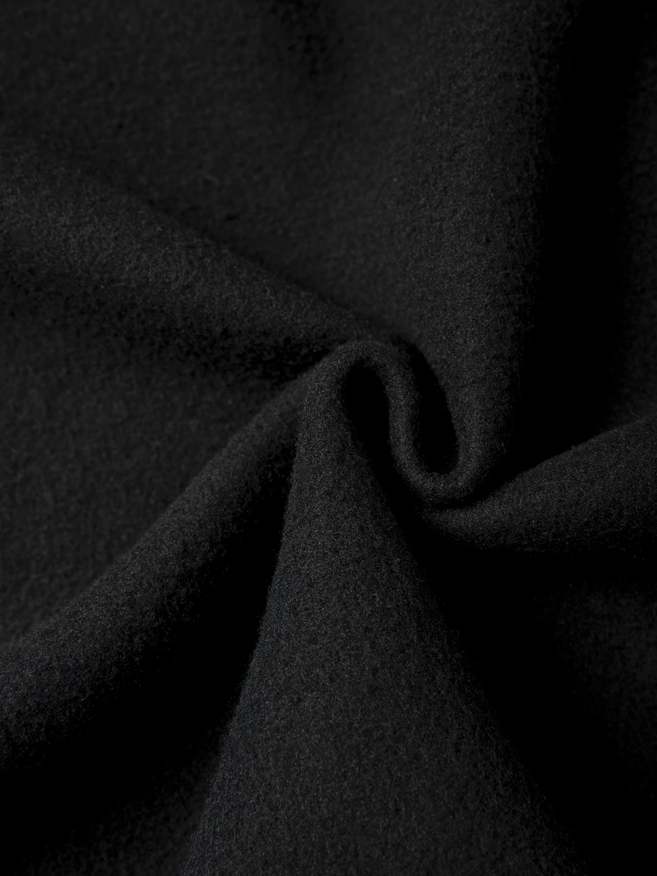 سترة نسائية بغطاء للرأس مطبوعة بشكل لطيف من Sanrio Kuromi بلوفر مطبوع عليه رسوم كارتونية بالإضافة إلى سترة مخملية بقلنسوة للخريف والشتاء كاجوال