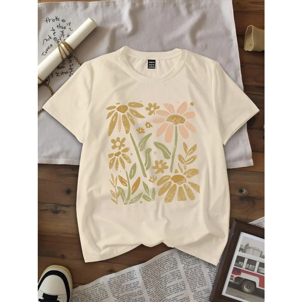 Boho Daisy Flower T-Shirt Vintage Wildflower Botanical Graphic Tees Casual Short Sleeve Tops for Women