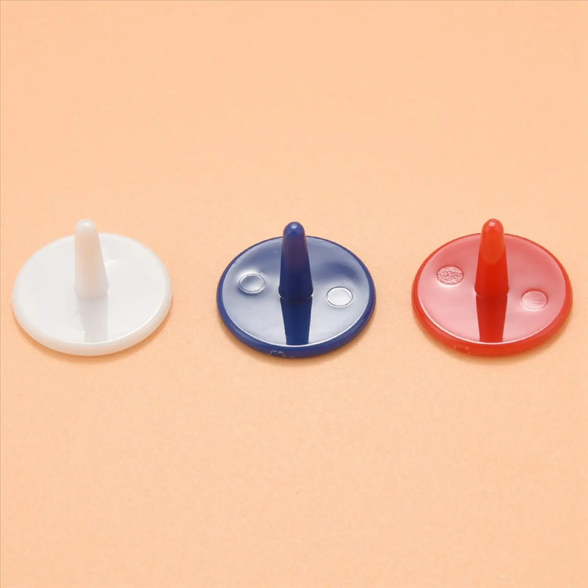 T34C 50 PCS Golf Ball Marker 18mm Random Color