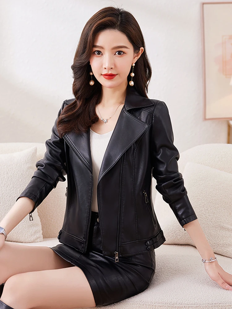 Haining 本革ジャケット女性のオルトスレ春秋新作コットンエンリッチドブラオートバイスリムフィットレザーコート