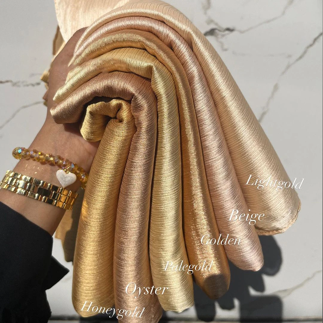 New Hijab Scarf Solid Color Plain Scarves Muslim Shawls Satin Pleated Hijab Muslim Women Headscarf