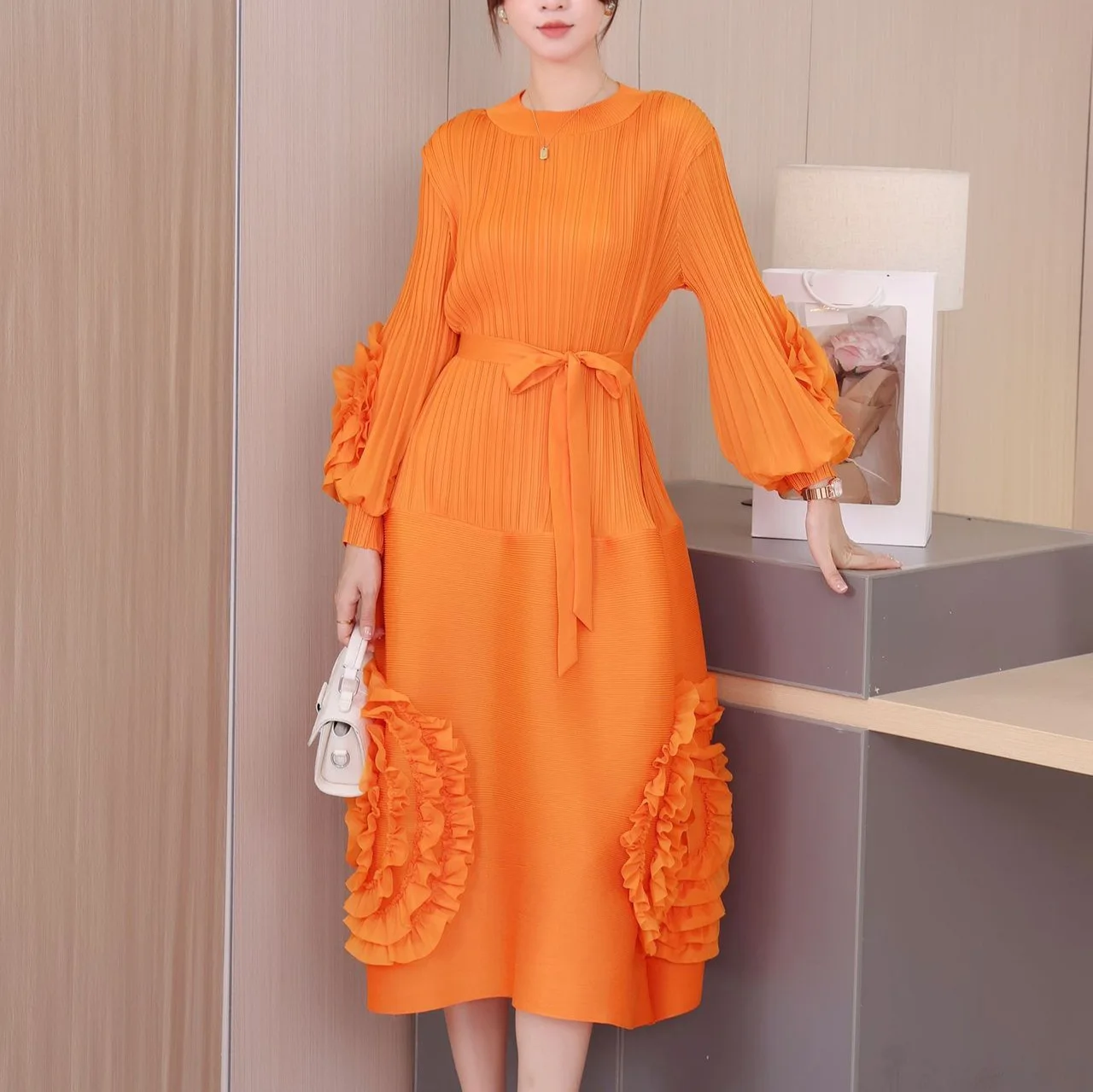 

Pleats Pleats Dresses Round Neck Embroidered Bubble Sleeve Dress Solid Color Resort Style Casual Tie Pleats High Waist Dresses