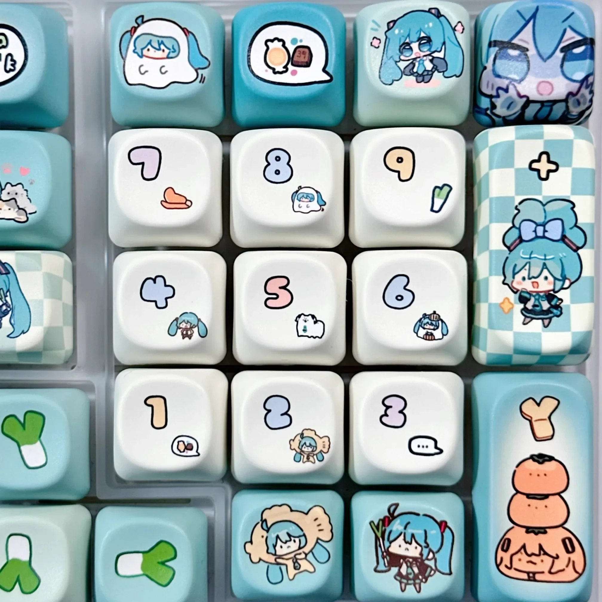 Imagem -03 - Miku Anime Keycap Xoa Pbt Cartoon Keycap Individuation Keyconjunto para Teclado Mecânico para Jogos Switch Presentes