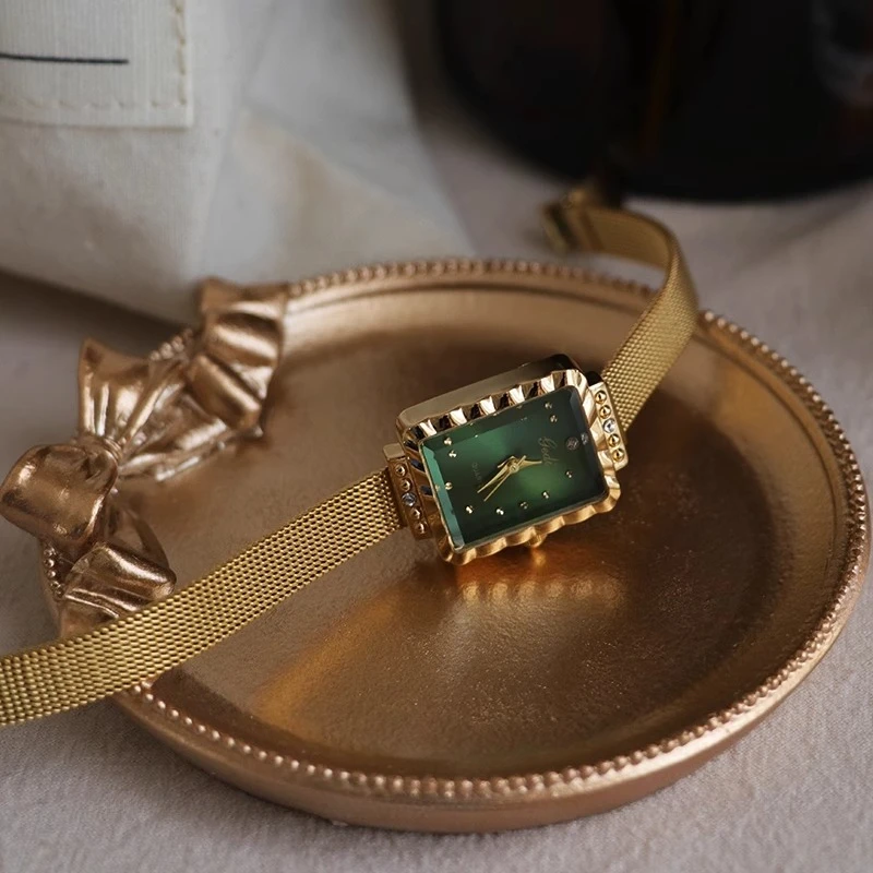 Vintage Women's Rectangular Bracelet Quartz Watch Medieval Elegant Clock Waterproof Ladies Watch
