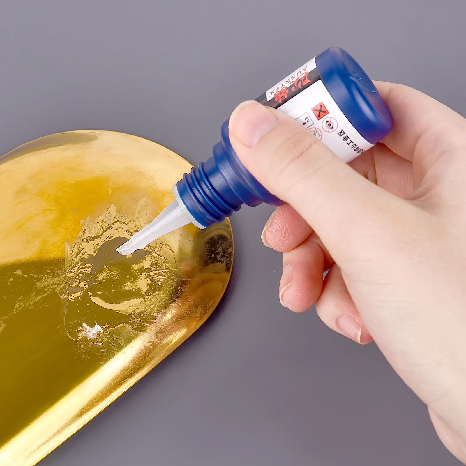 กาวRemoverทําความสะอาดสติกเกอร์กระจกทําความสะอาดการปนเปื้อนละลายกาวสําหรับกาว 502 กาวแห้งเร็วUVกาวเทป