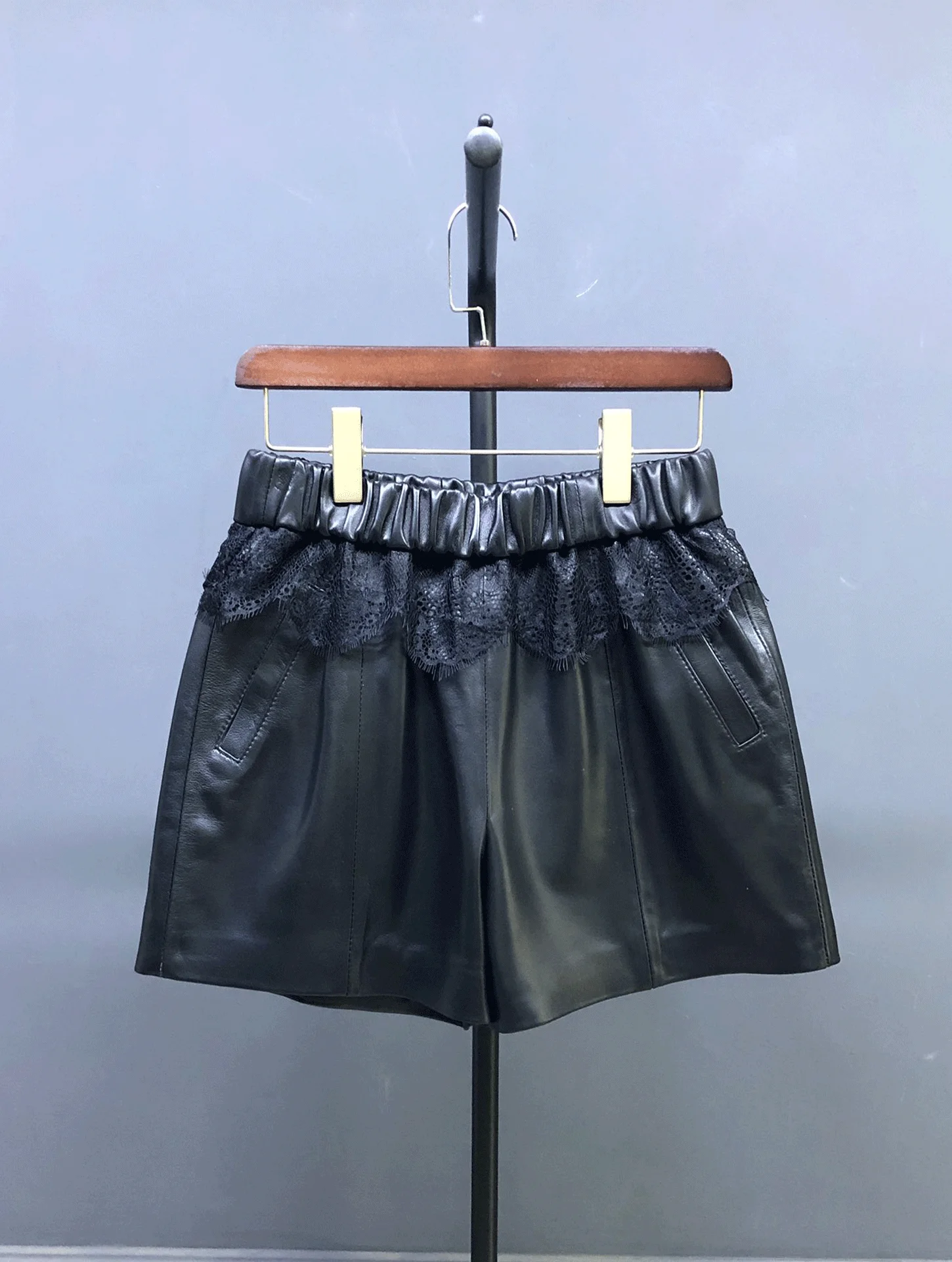 

Faionable High Waist Wide Leg Pants eepskin Lace Splicing A-Line orts Women's Leather Pants Sli Casual Commute