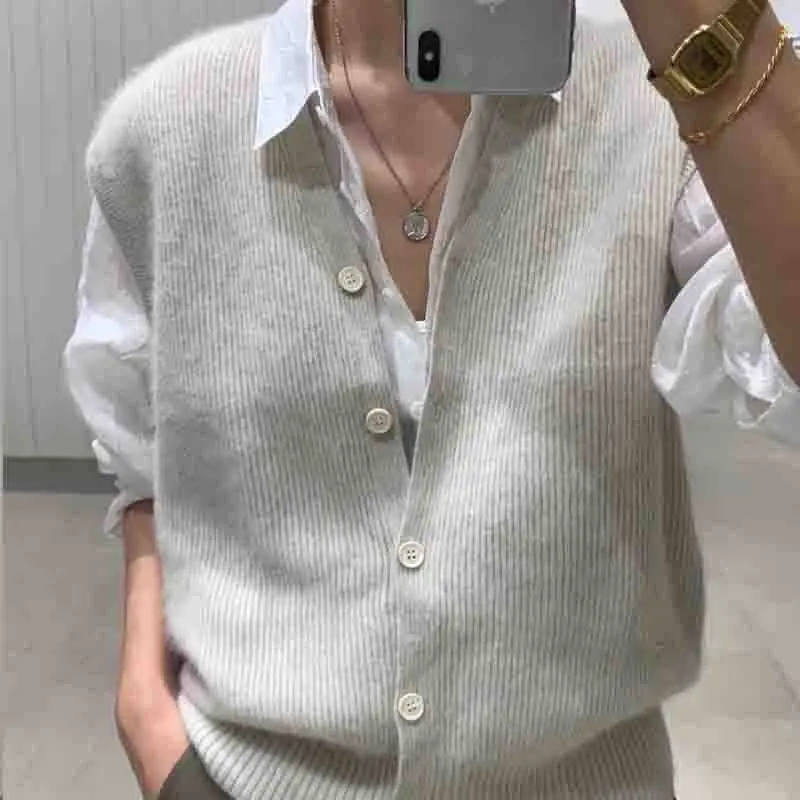 New Fashion Casual Loose Cardigan Sweater Women Warm Tops Knitted Vest Autumn Sleeveless Sweaters Clothes Lady Pull Femme 16348