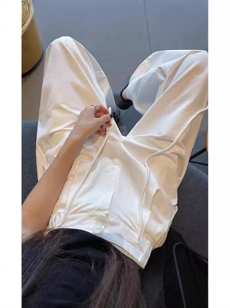 وزرة بيضاء 2025 سروال نسائي خريفي رفيع وصغير وفضفاض واسع الساق