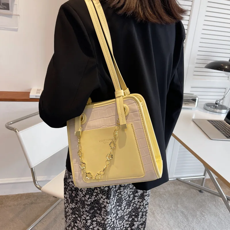 Popular Spring Women Fashion Bag 2022 New Tote Bag Vintage Women Shoulder Bags for Party All-match Hot
