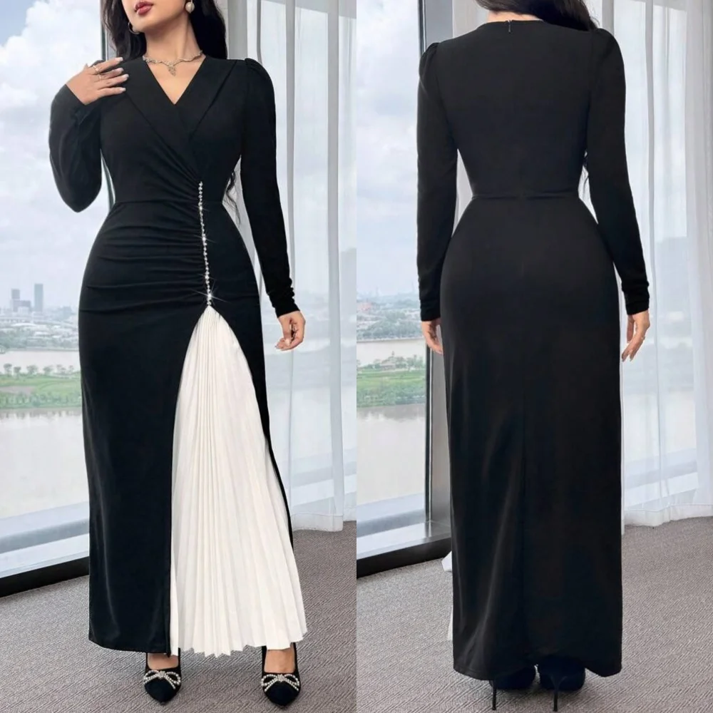

Customized Fashion Modern Style Jersey Draped Rhinestone A-line V-neck Midi Dresses Bespoke Occasion Dresses Sizes Available