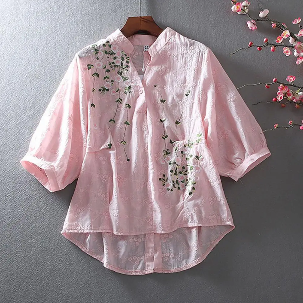 Katoen Vintage Bloemen Geborduurde Vrouwen Blouse Shirt Stand Kraag V-hals Halve Knoopsluiting Terug Split Onregelmatige Zoom Vrouwen Tops Shirt