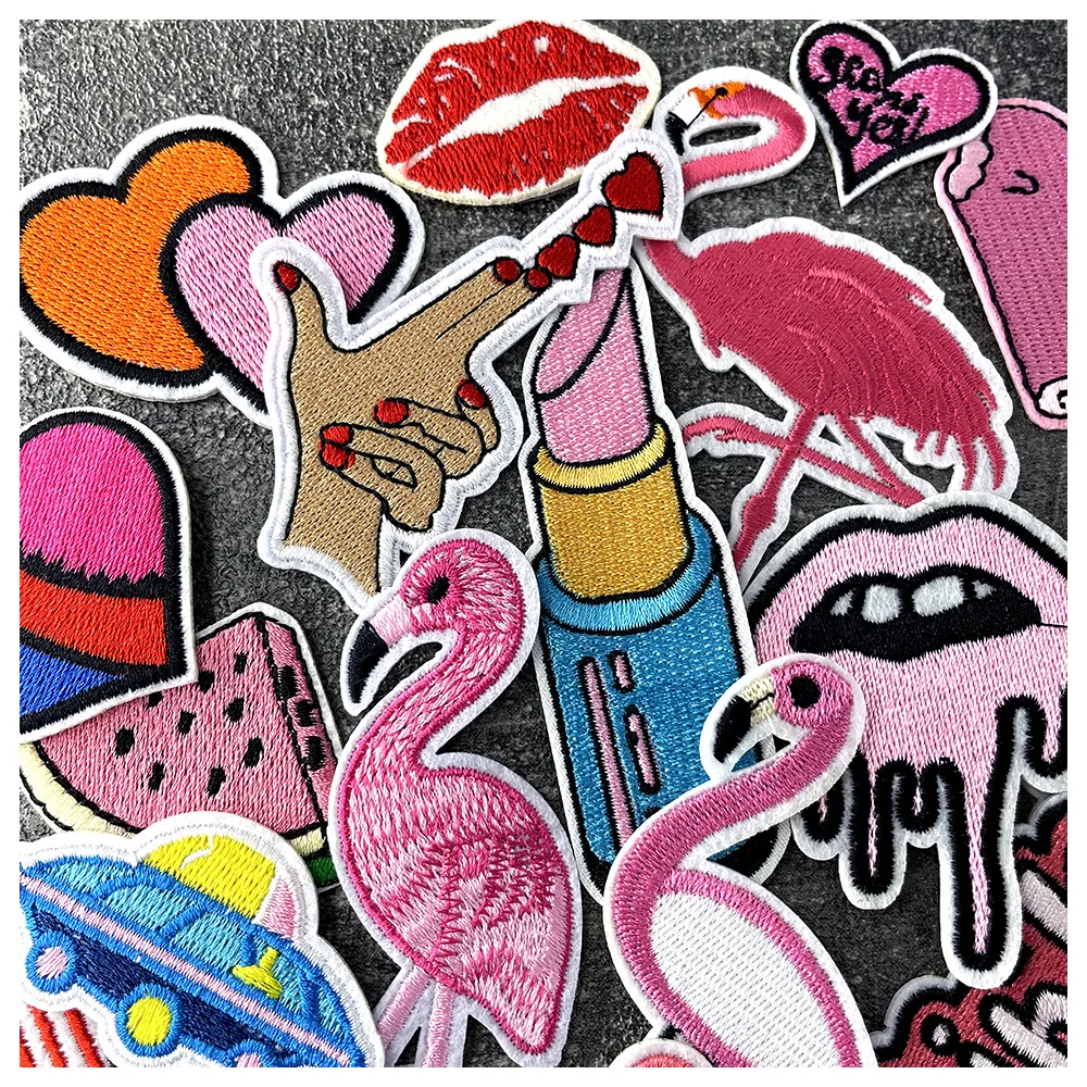 20Pcs/Lot Pink Mouth Watermelon Flamingo Iron on Patches Cloth Embroidered Applique Sewing Clothes Apparel Accessories Patch 3