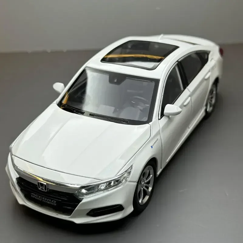 1:24 HONDA Accord Legering Model Auto Diecasts & Toy Vehicles Metalen Auto Model Hoge Simulatie Geluid en Licht Kid ornament geschenken