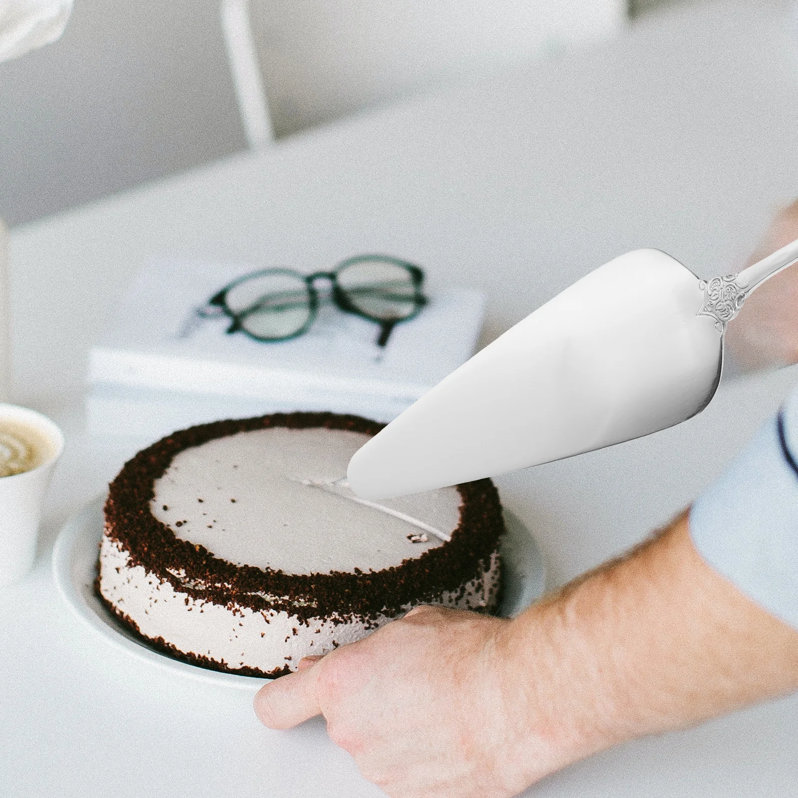 

Stainless Steel Cake Spatula Heavy Duty Cake Slicer For Even Slices Wedding Birthday Party Server Tool Cheesecake Cutter