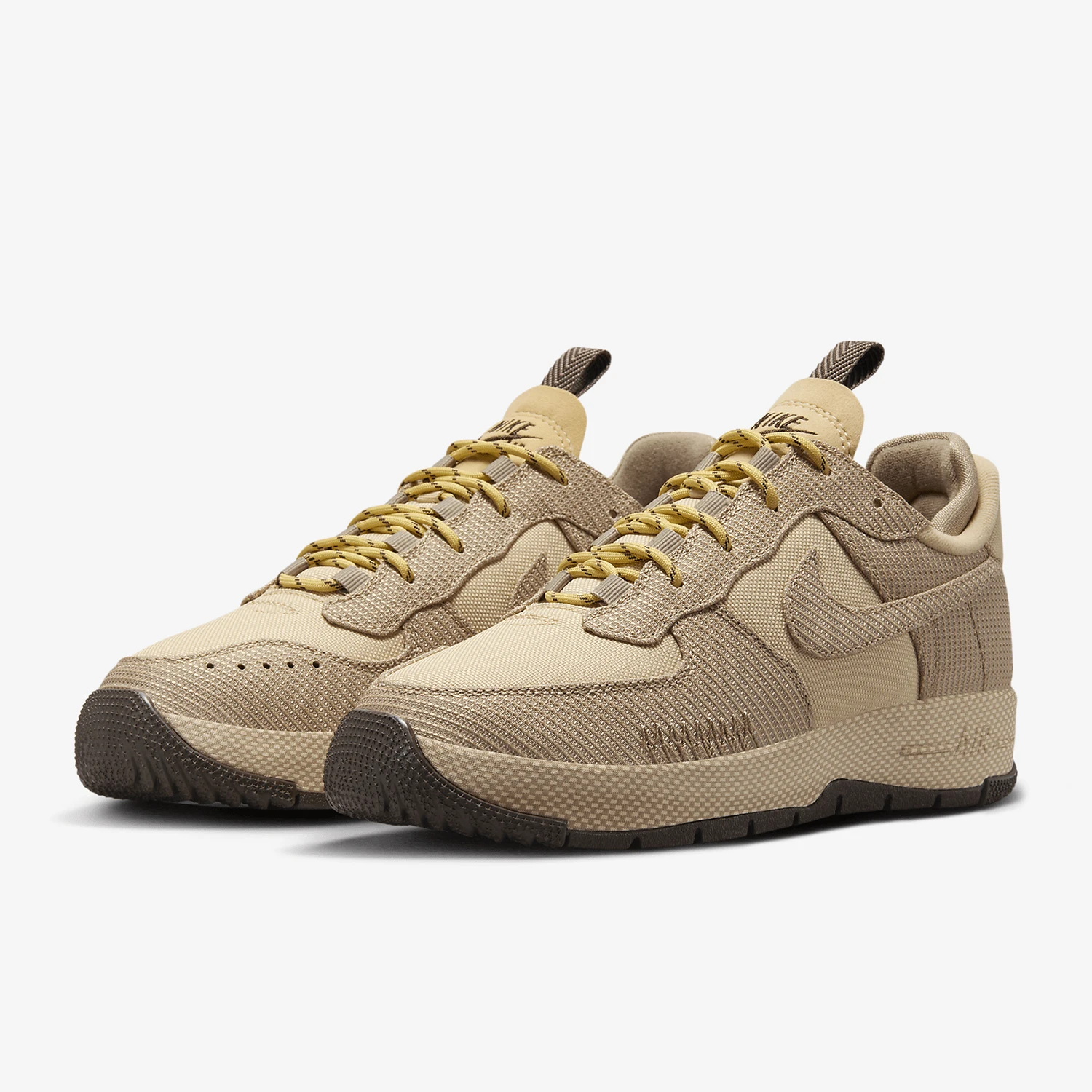 

Официальные женские кроссовки Nike Air Force1 Wild Air Force 1 FB2348-201
