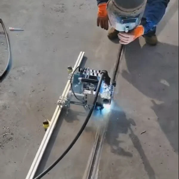 HK-5WF MIG Auto Oscillator Welding Carriage-New Multi-Track Three Welding Scenarios