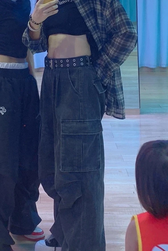 Spodnie cargo damskie khaki jesienne nylonowe rozszerzane bootcut streetwearowe luźne patchworkowe w stylu amerykańskim postarzane sprane edgy seksowne