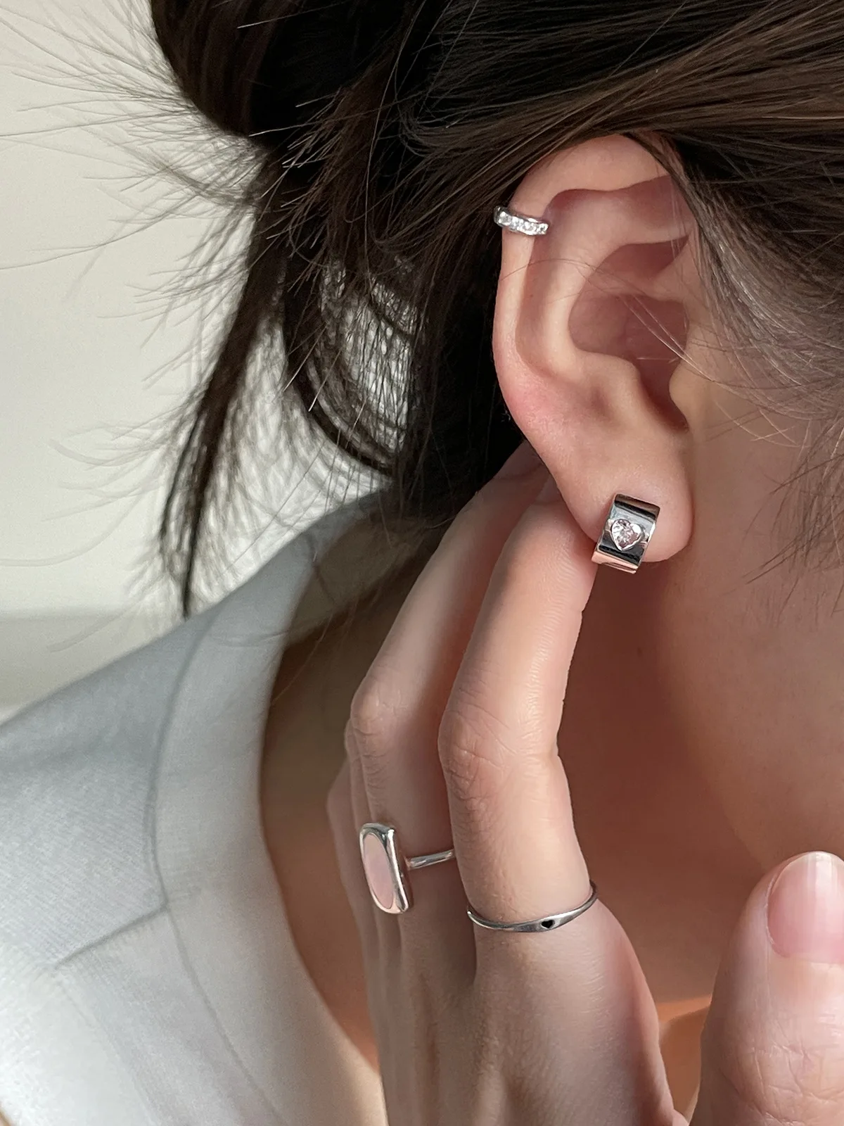 

Серьги REETI из стерлингового серебра 925 пробы с цирконами, креативные, модные, сексуальные украшения для женщин, подарок, возможность персонализации