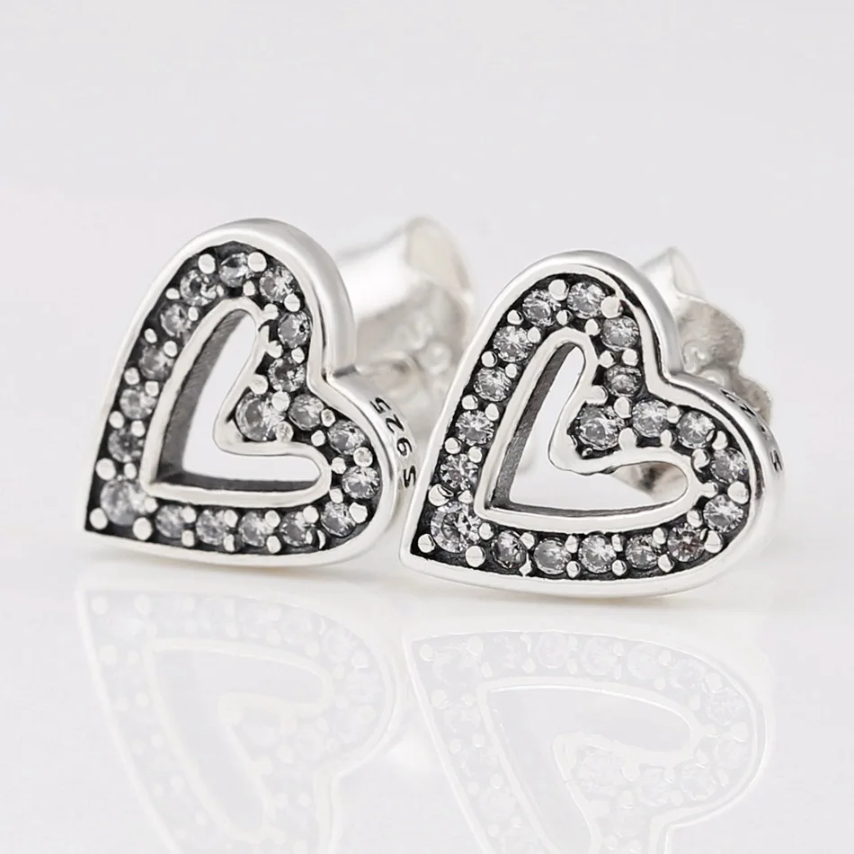 

Sparkling Freehand Heart with Crystal Stud Earring For Women Authentic S925 Sterling Silver Jewelry Lady Girl Birthday Gift