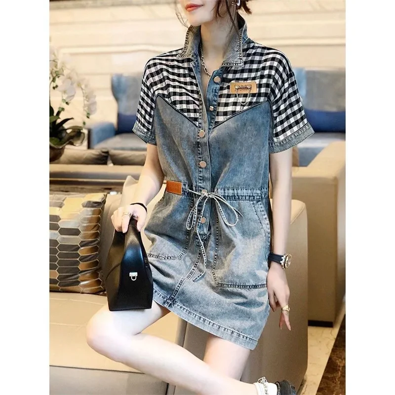 

2024 Denim Dress Female Lace Short Sleeves V-Neck Straight Dresses Summer New Fashion Top Single-Breasted Cowgirl Dress Women