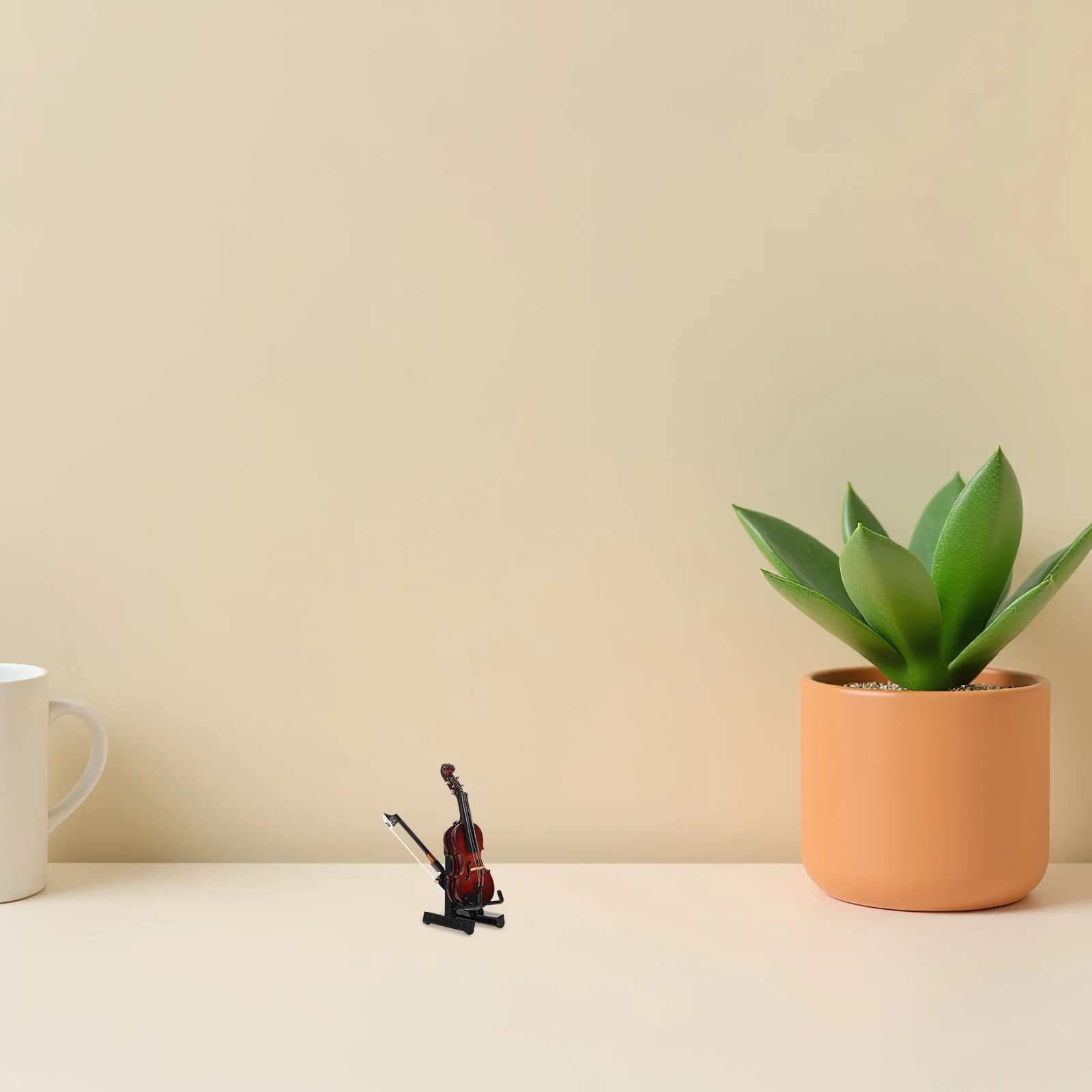 

Miniature Violin Ornament 7Cm Wooden Craft Detail Realistic Small Musical Instrument Decor for Desk Bookshelf Collection Display