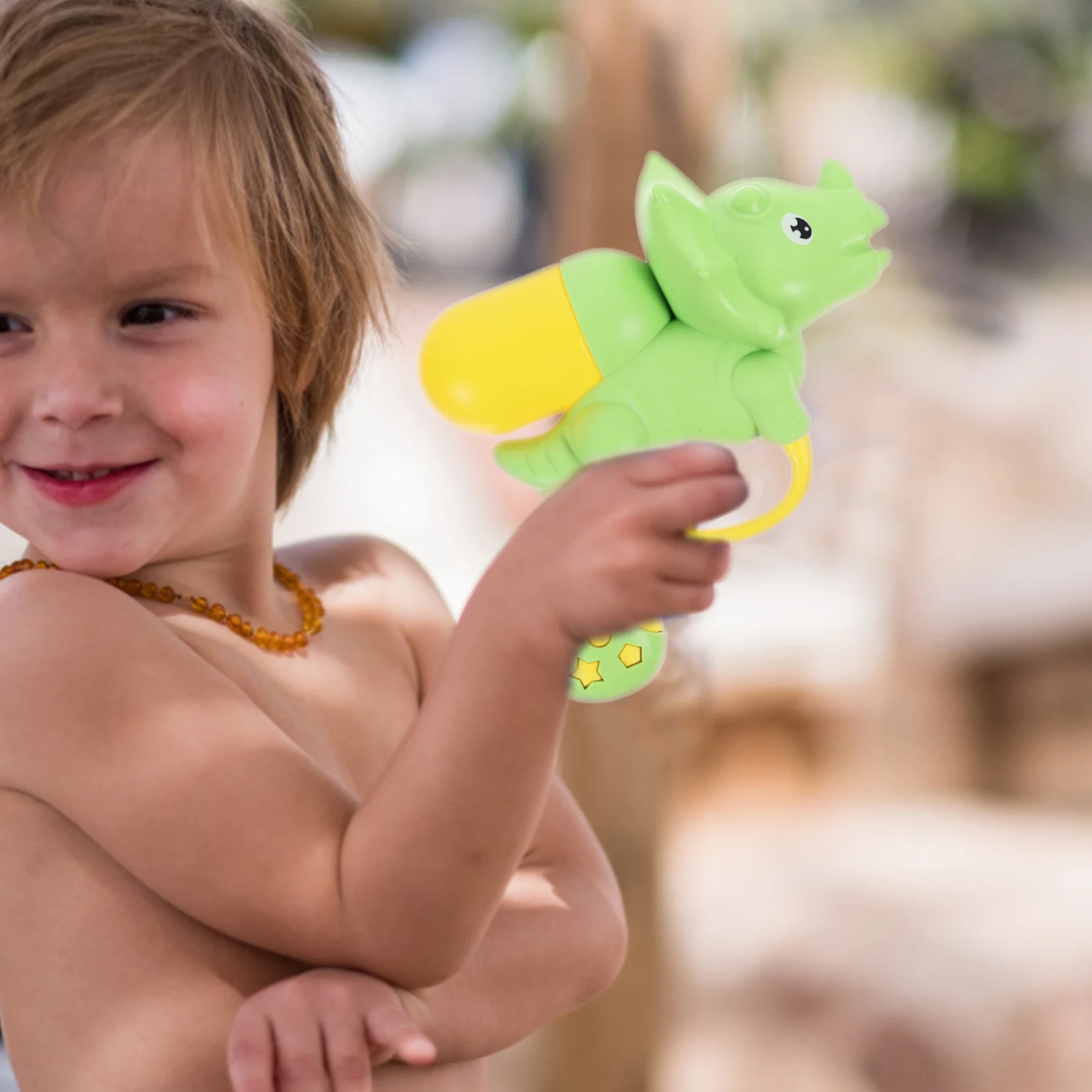 4 pièces dessin animé eau couleur vive Design mignon été piscine en plein air enfants fête faveur eau enfants jouet enfant en bas âge jouet