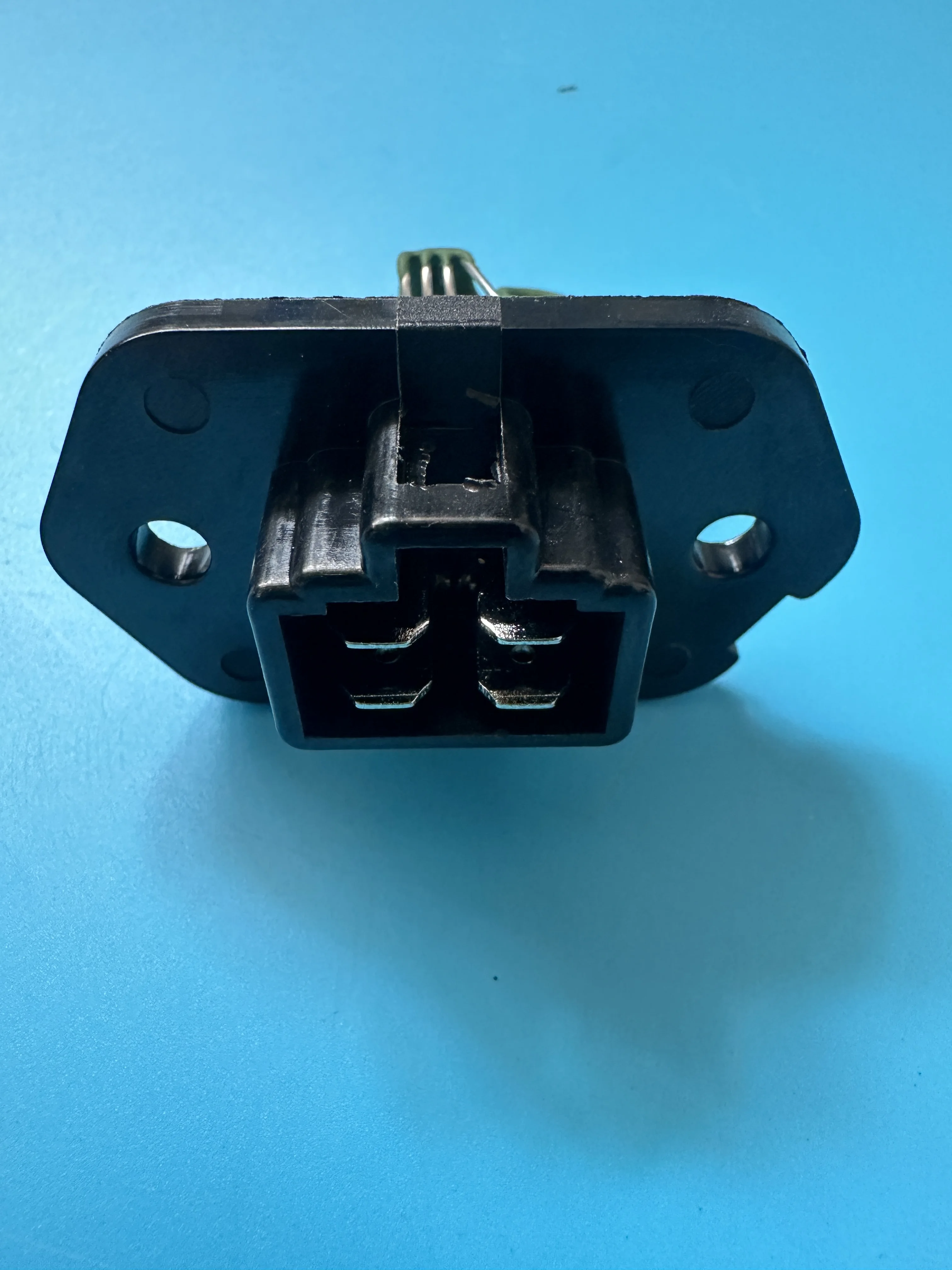 

Оригинальный резистор кондиционера переднего обогрева 6618353060 для Mb100 Istana, высокое качество