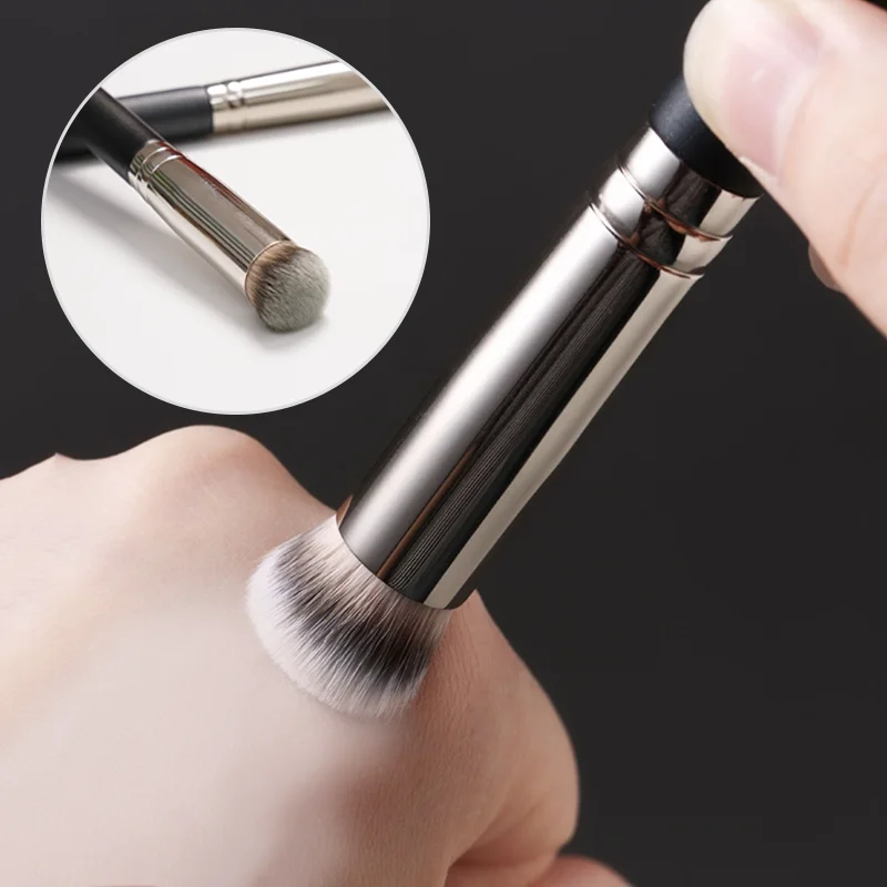 Pinceaux de maquillage correcteur de fond de teint, couverture synthétique, cercle foncé coudé, crème liquide sans couture, cosmétiques, brosse de Contour, outil de beauté