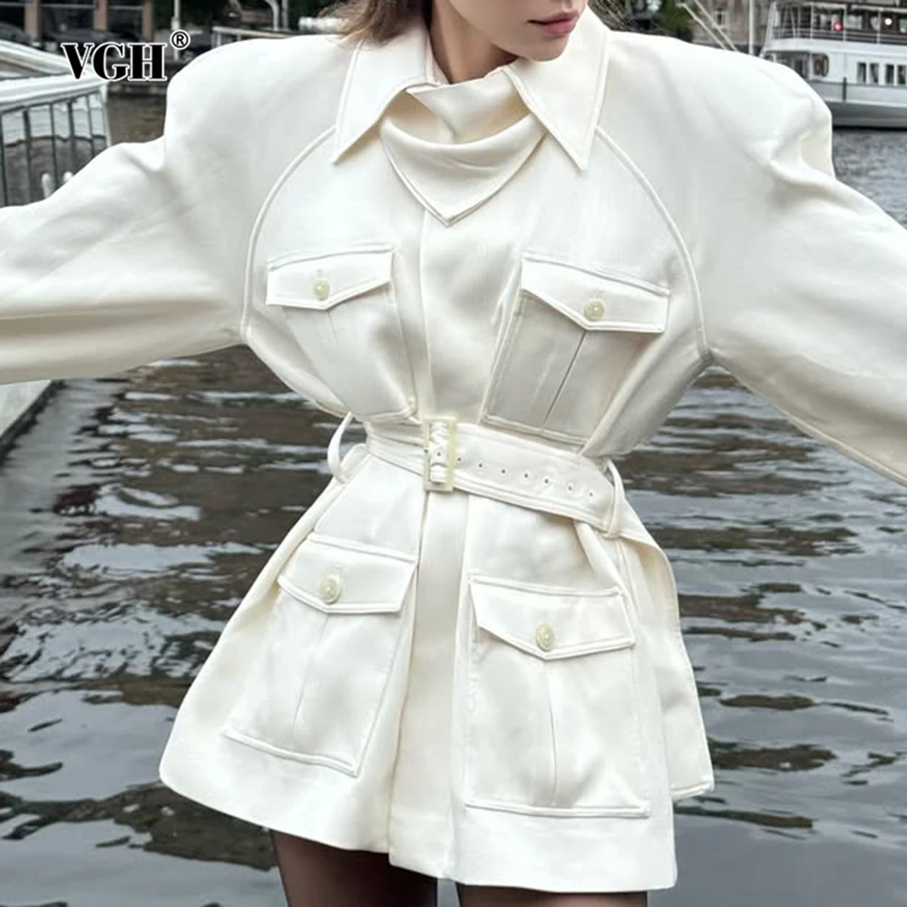

VGH Solid Spliced Pockets Designer Silhouette Jackets For Women Lapel Long Sleeve Autumn Temperament Coat Female Fashion Style