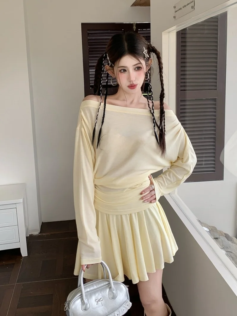 

Shoulder Bared Long Sleeve T-Shirt And Skirt Set High Waist Yellow Glitter Casual Spring Fashion Women's Outfit Two Peic...